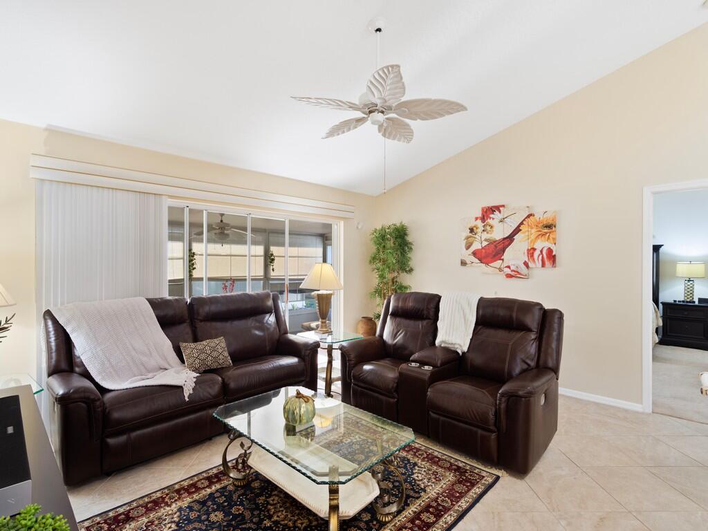 456 NW Casanova Circle, Port St. Lucie