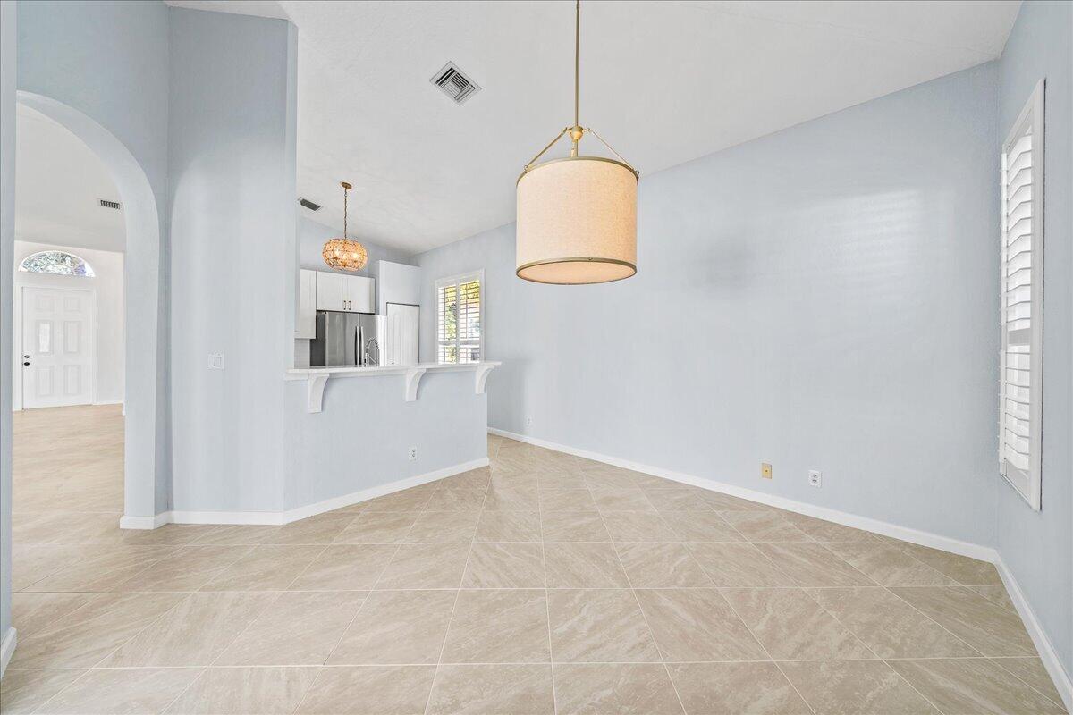 5730 Sunberry Circle
