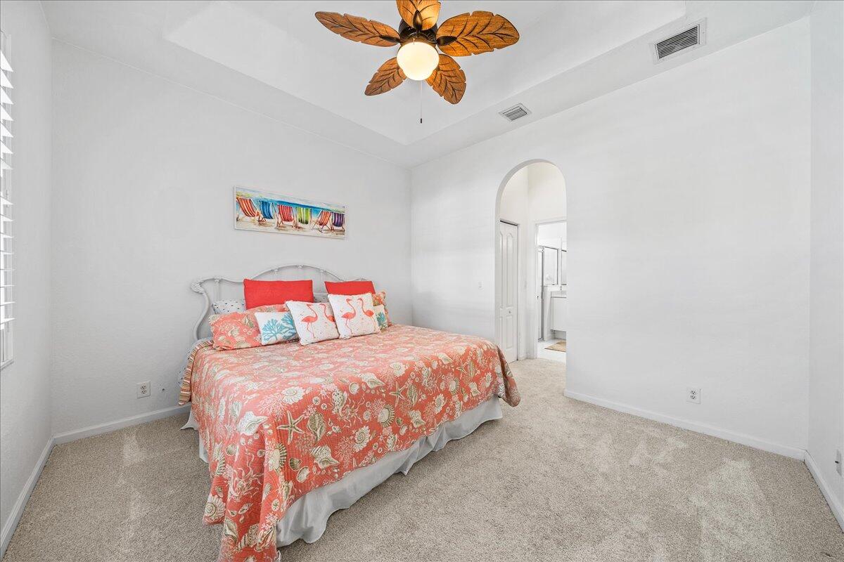5730 Sunberry Circle