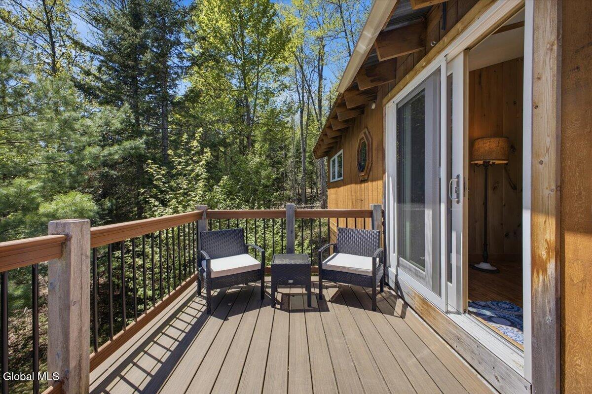 126 S Lake Abanakee Road