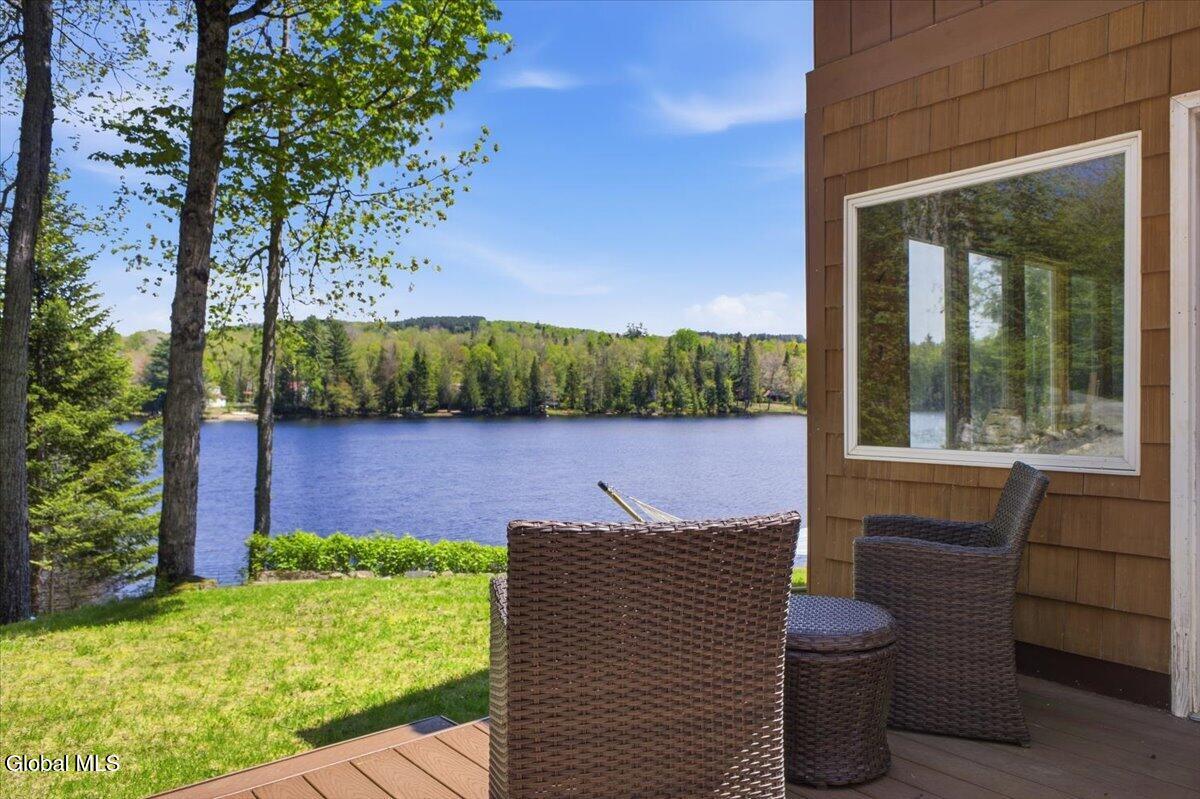 126 S Lake Abanakee Road