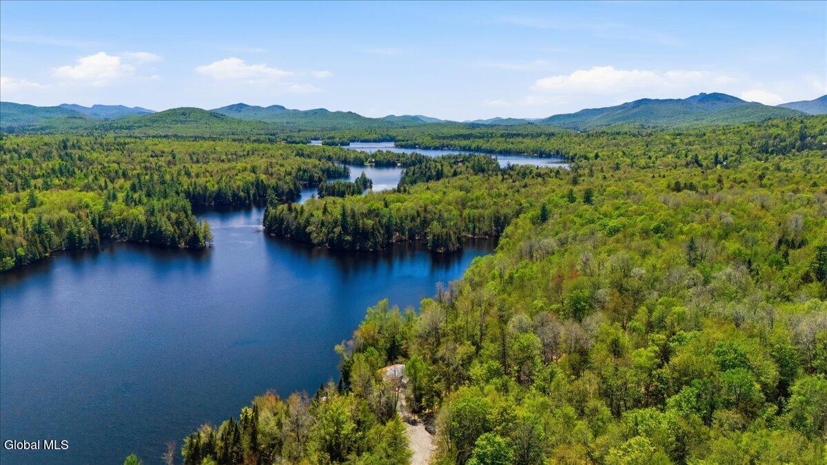 126 S Lake Abanakee Road