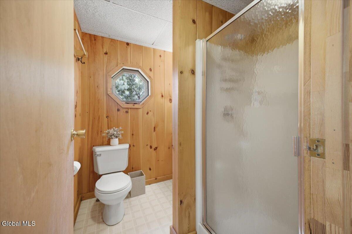 126 S Lake Abanakee Road