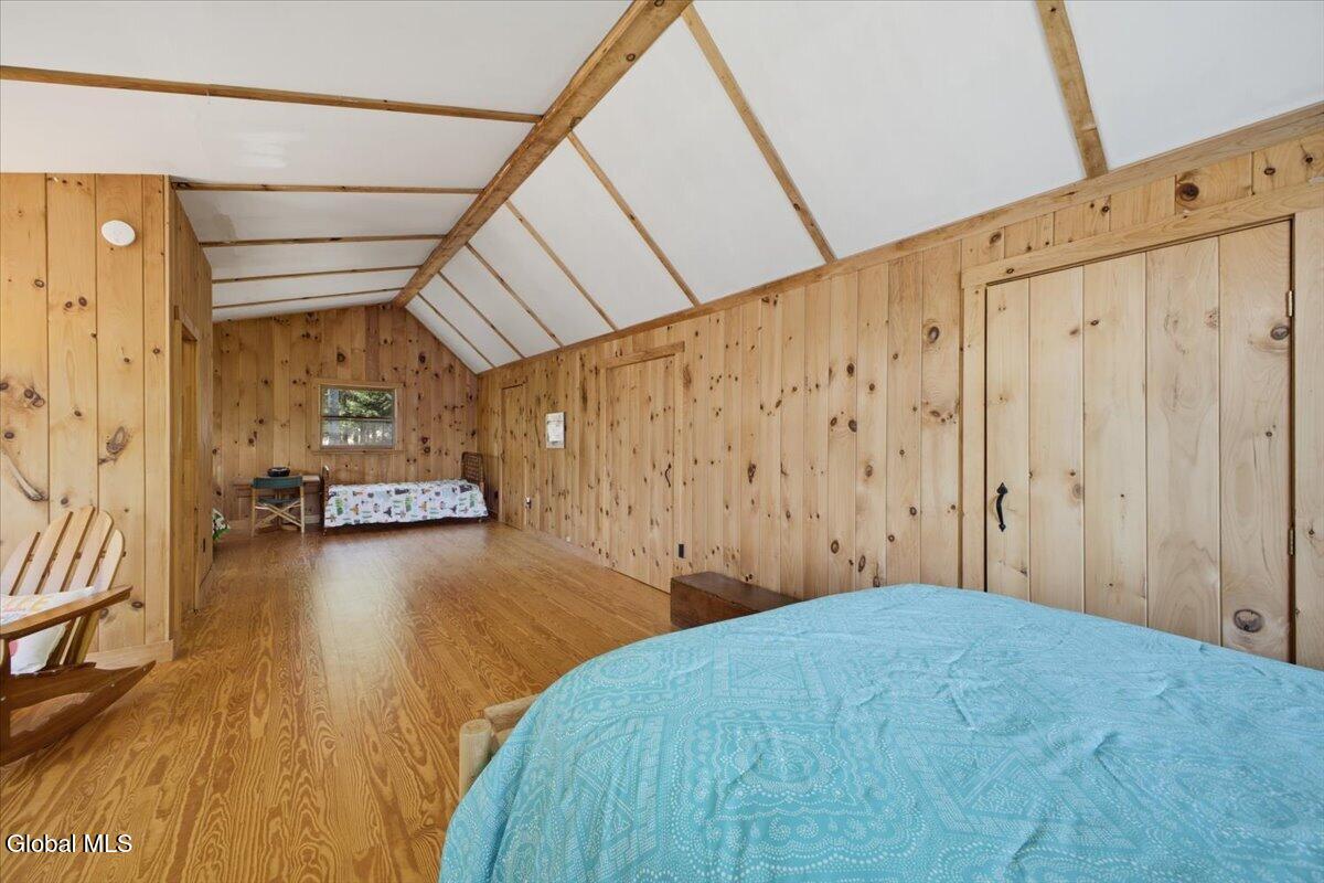 126 S Lake Abanakee Road