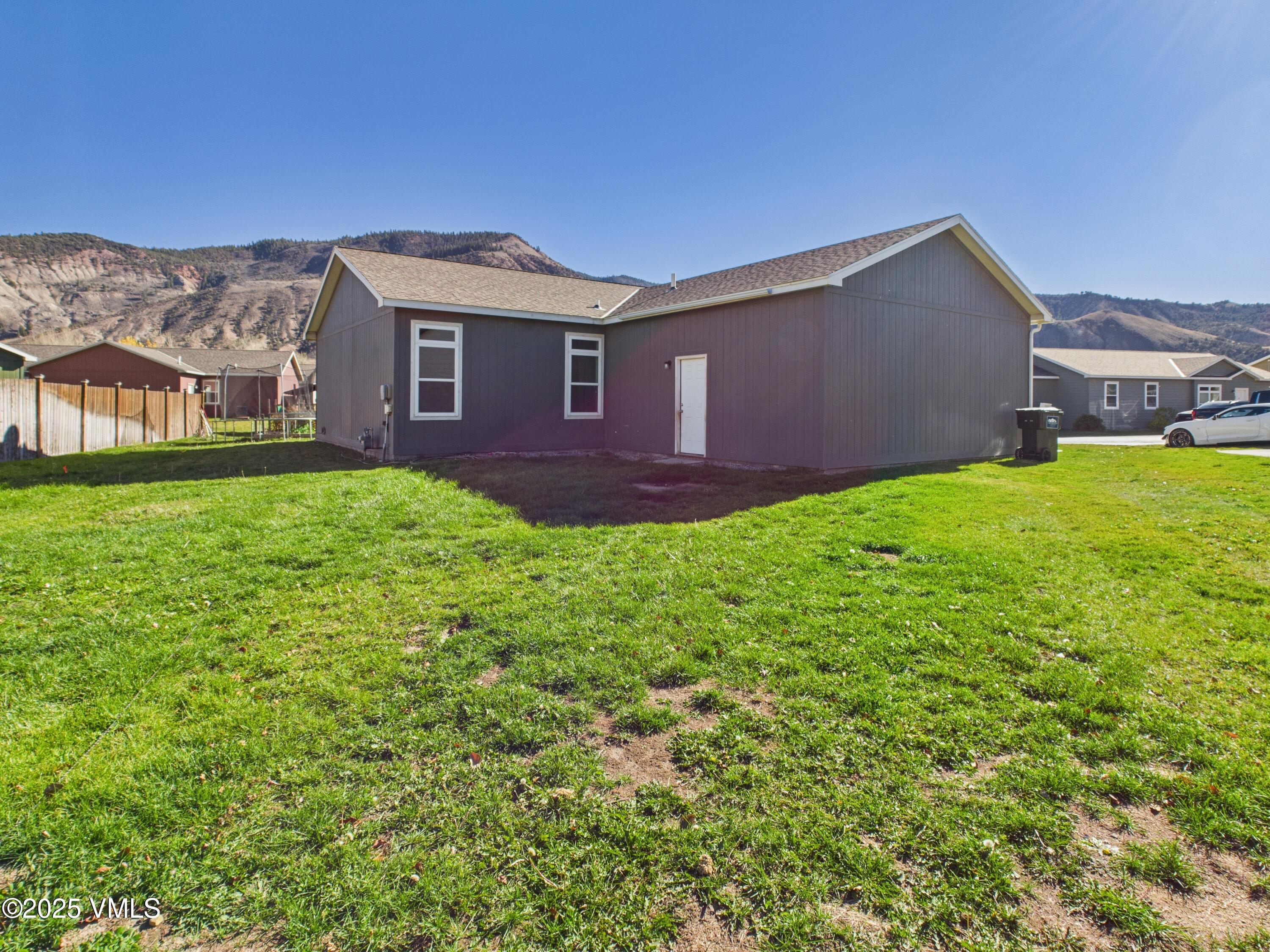 68 Salmon Loop