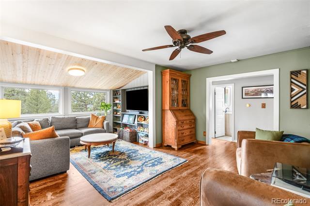 4986 White House Trail