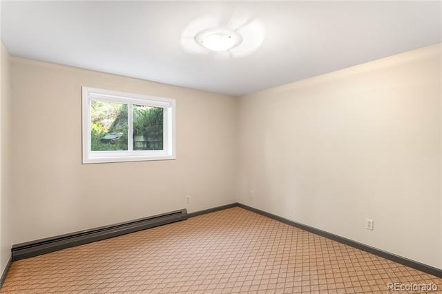 2907 Hiwan Drive