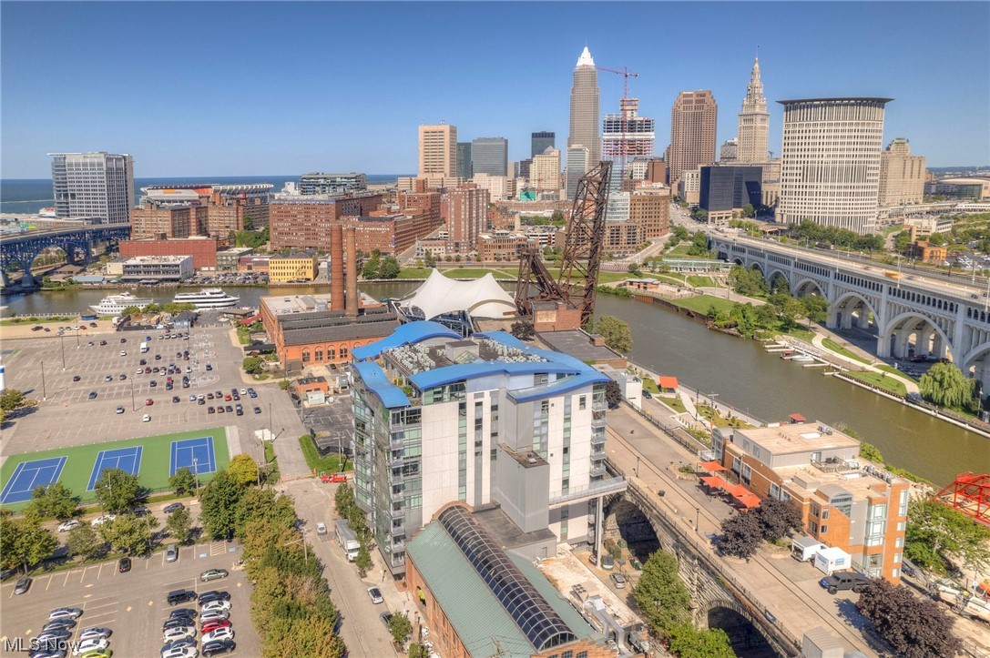 1237 Washington Avenue 1110