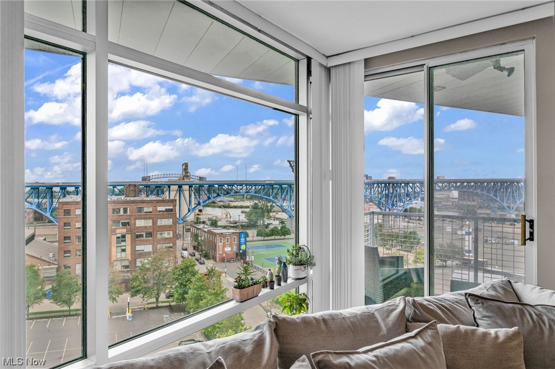 1237 Washington Avenue 1110