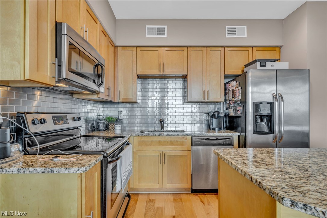 1237 Washington Avenue 1110