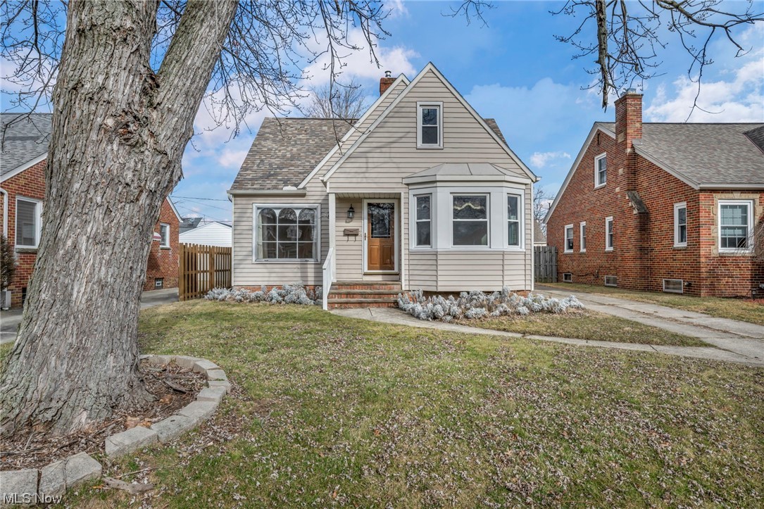 3016 Brookview Boulevard