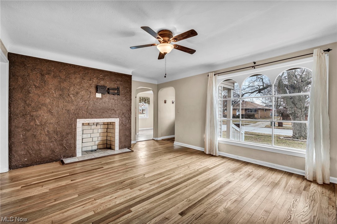 3016 Brookview Boulevard