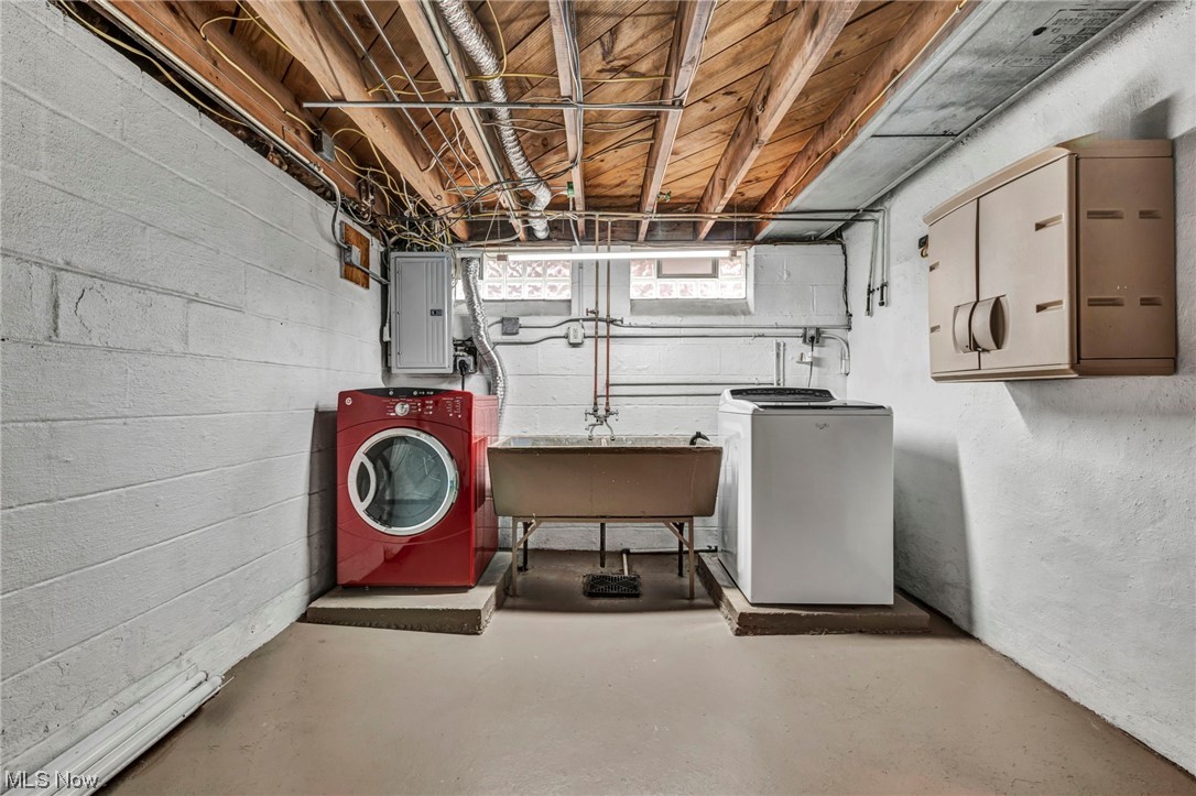 3016 Brookview Boulevard