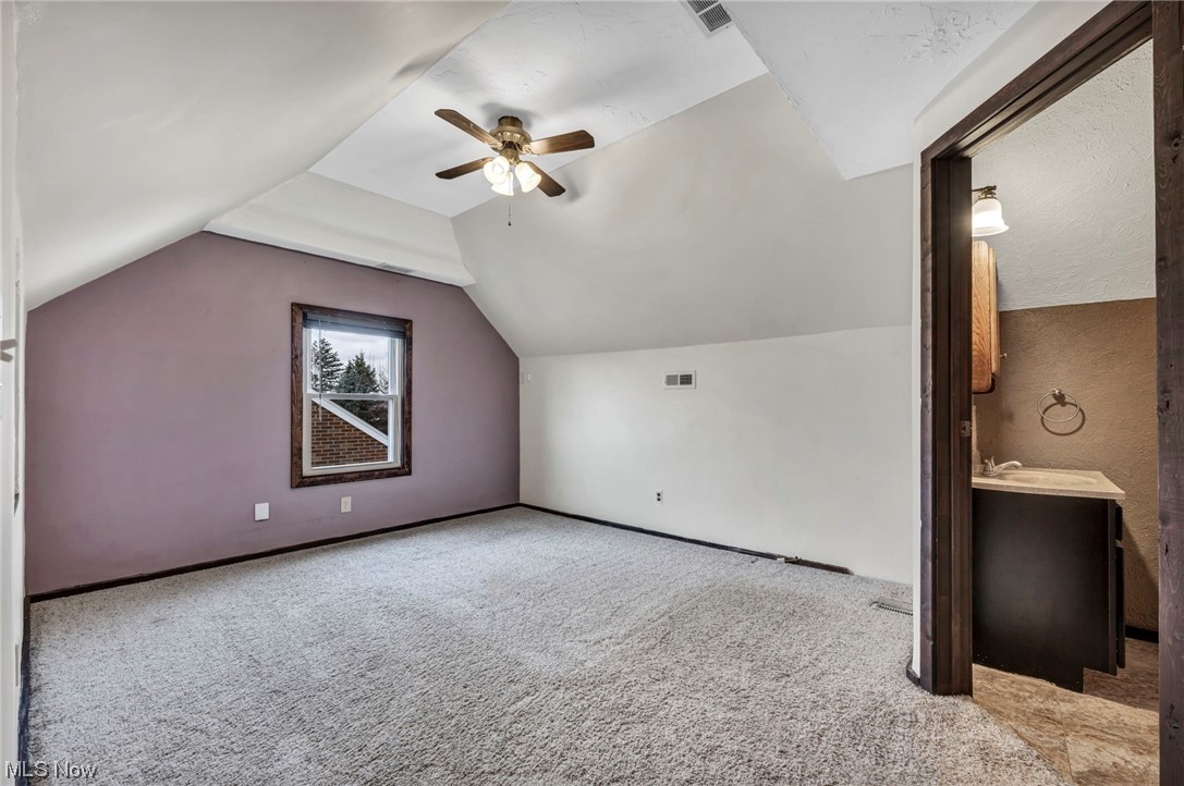 3016 Brookview Boulevard