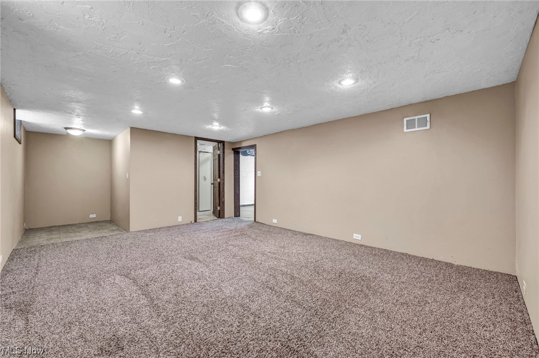 3016 Brookview Boulevard