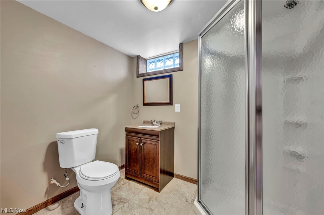 3016 Brookview Boulevard