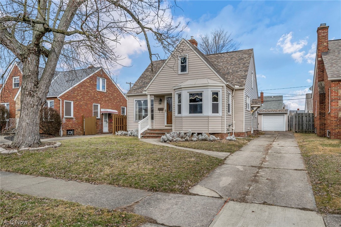 3016 Brookview Boulevard