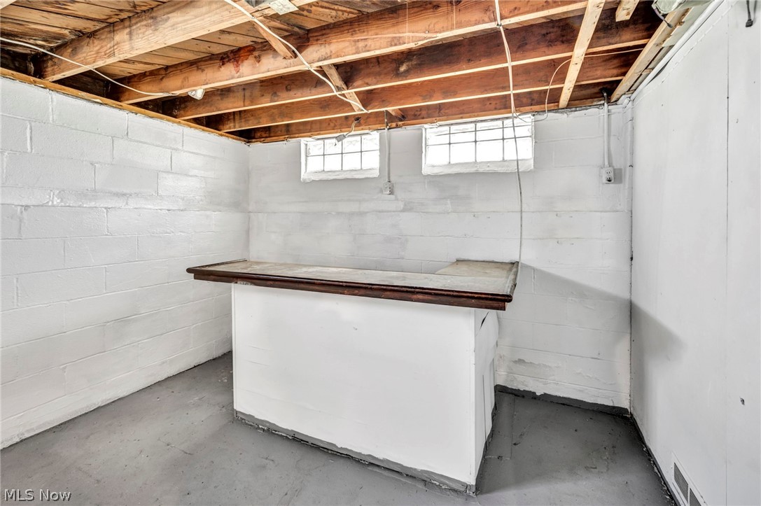 5437 Grasmere Avenue