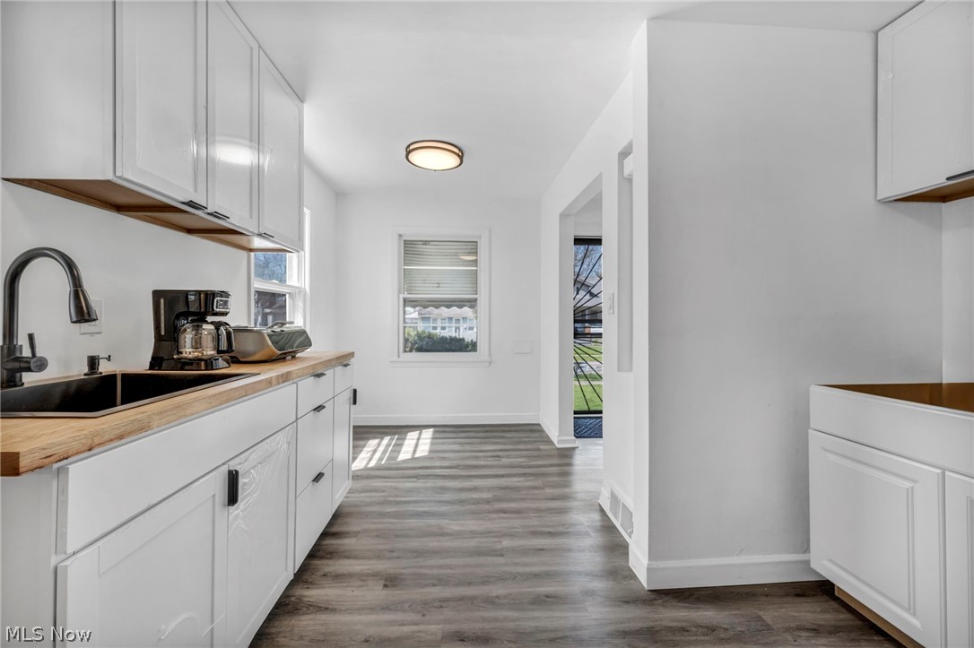 5437 Grasmere Avenue