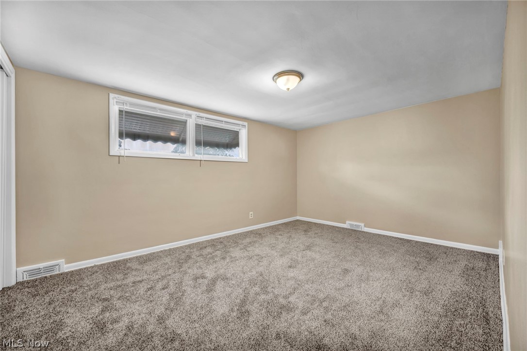 18705 Longview Avenue