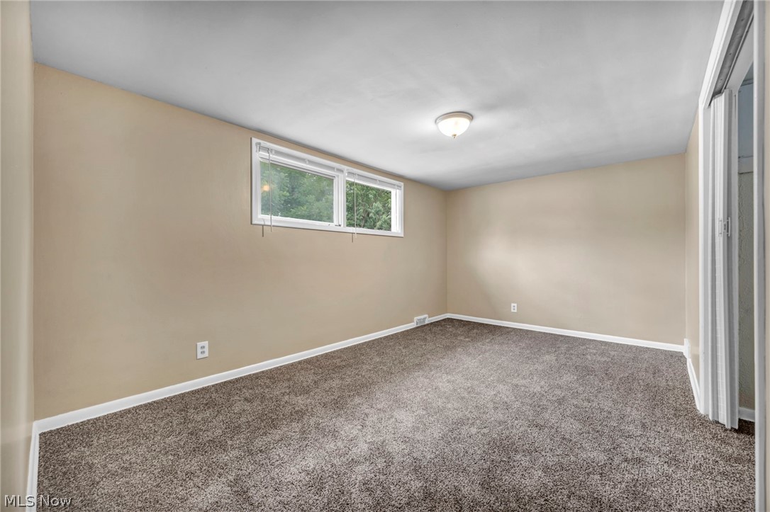 18705 Longview Avenue