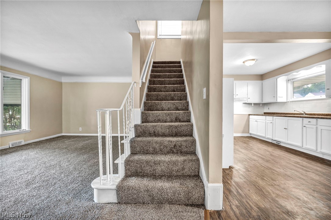 18705 Longview Avenue