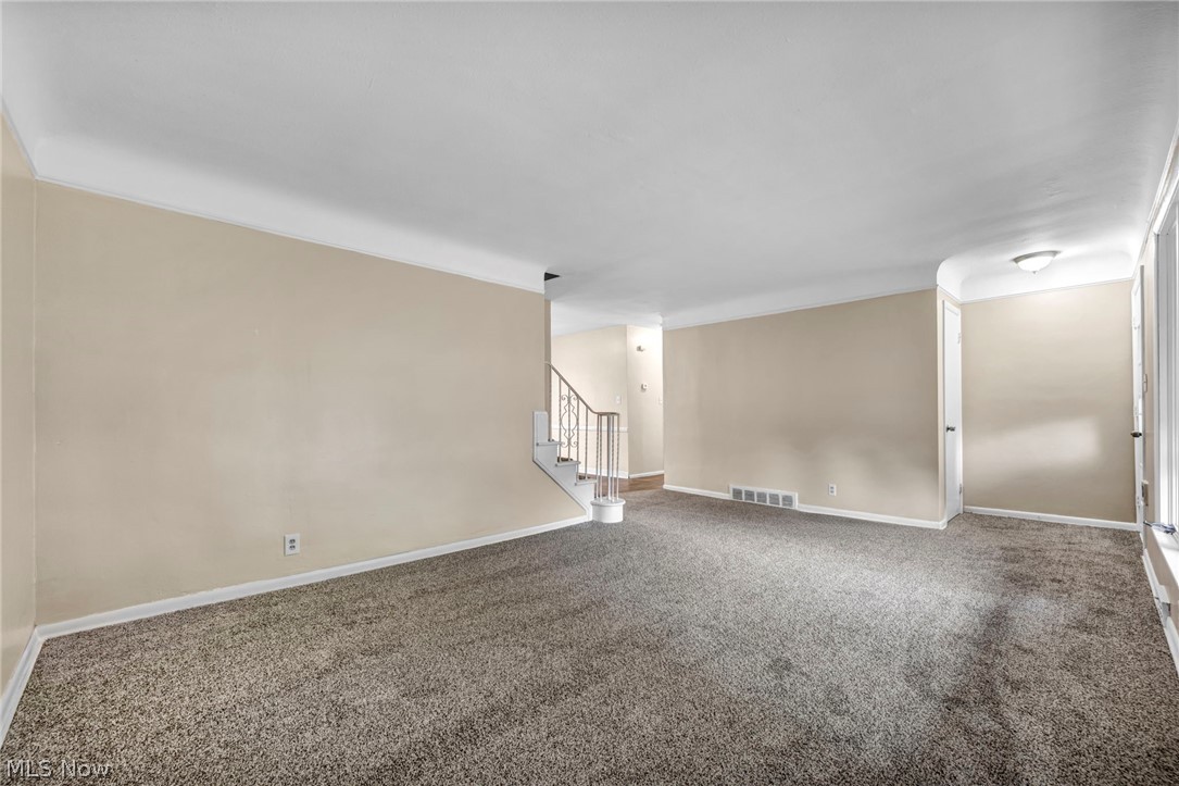 18705 Longview Avenue