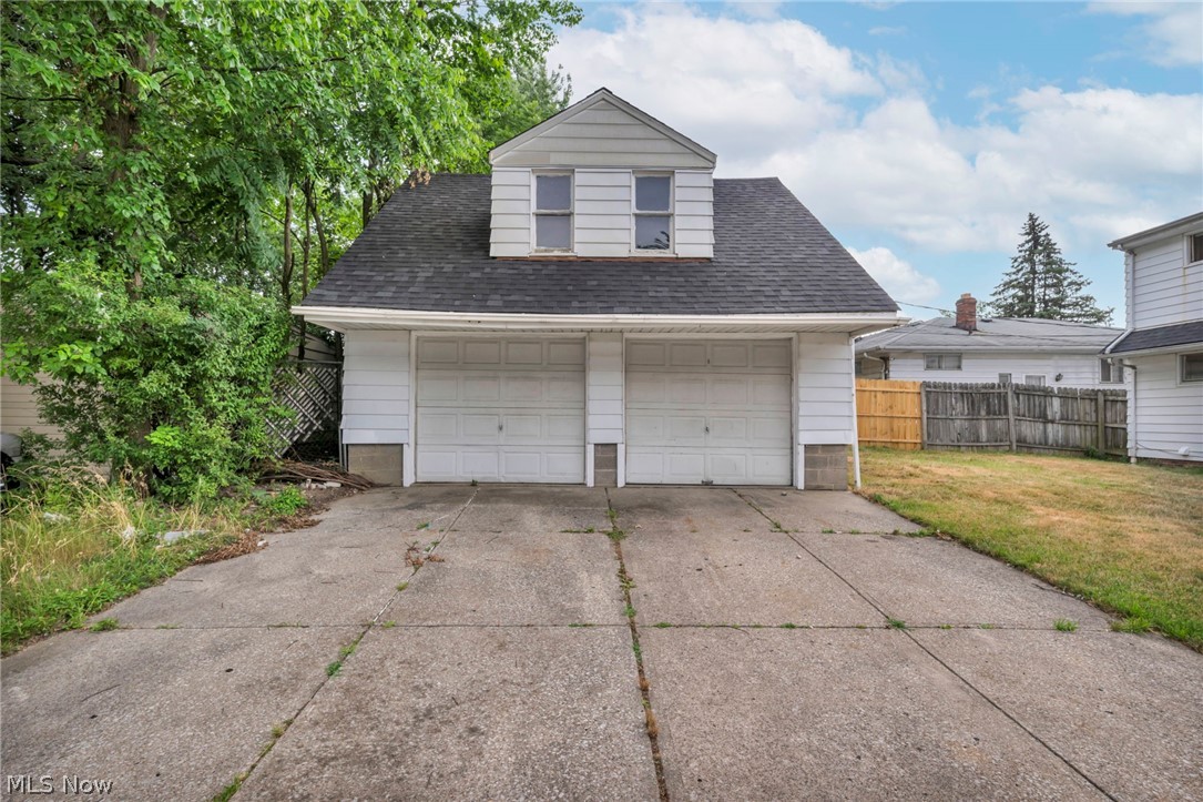 18705 Longview Avenue