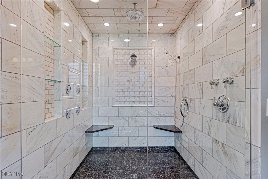 14300 Castlereagh Lane