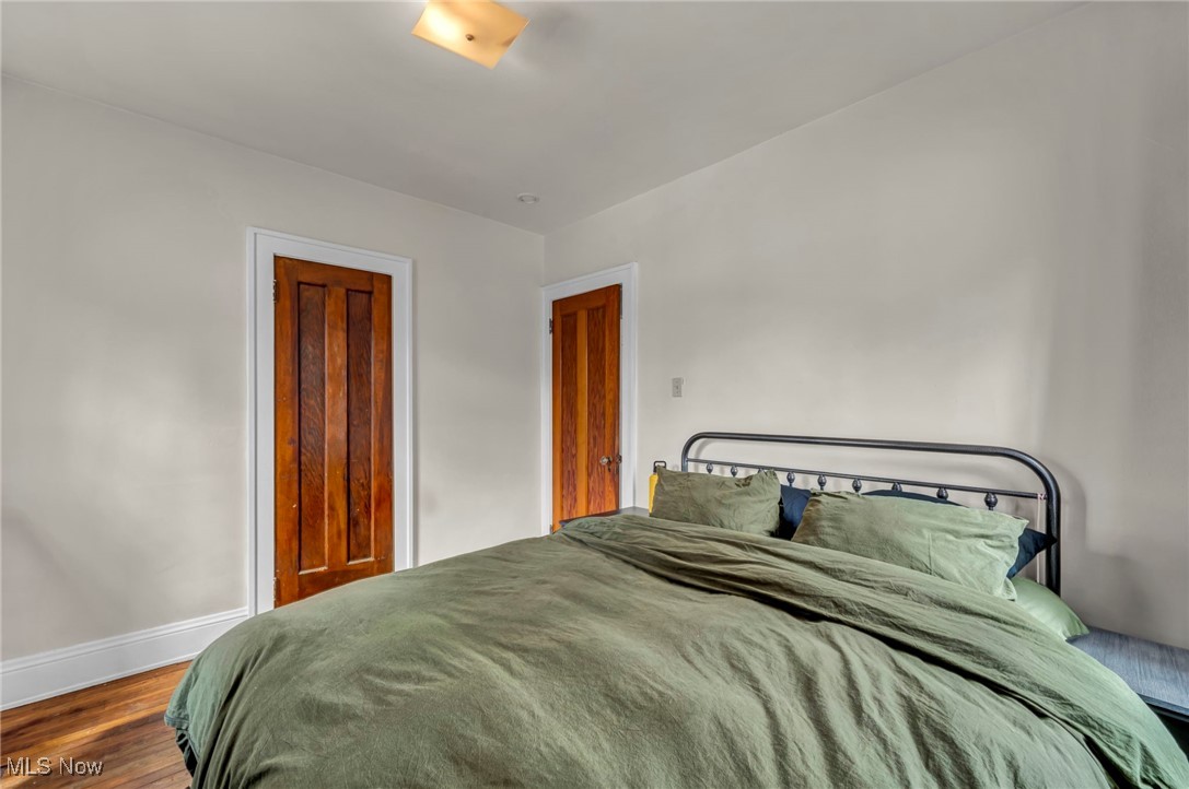 14615 Leonard Avenue