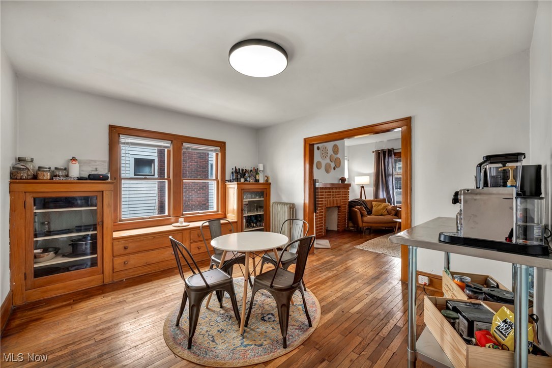 14615 Leonard Avenue