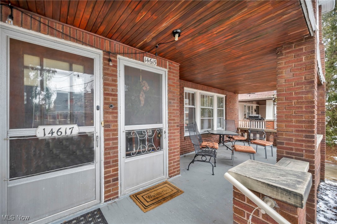 14615 Leonard Avenue