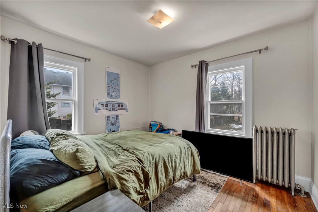 14615 Leonard Avenue