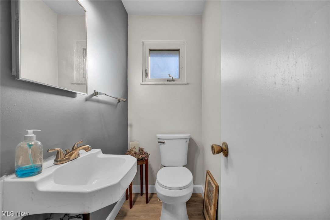 8580 Royal Ridge Drive