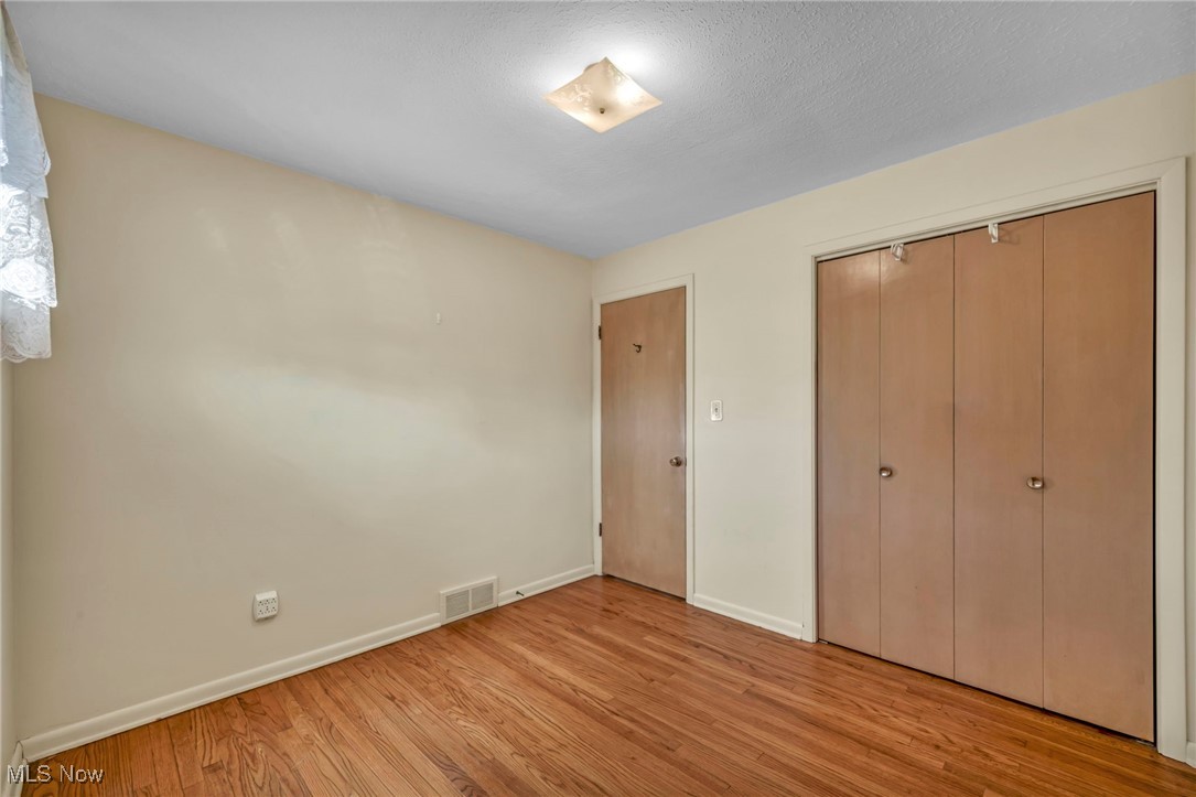 8580 Royal Ridge Drive