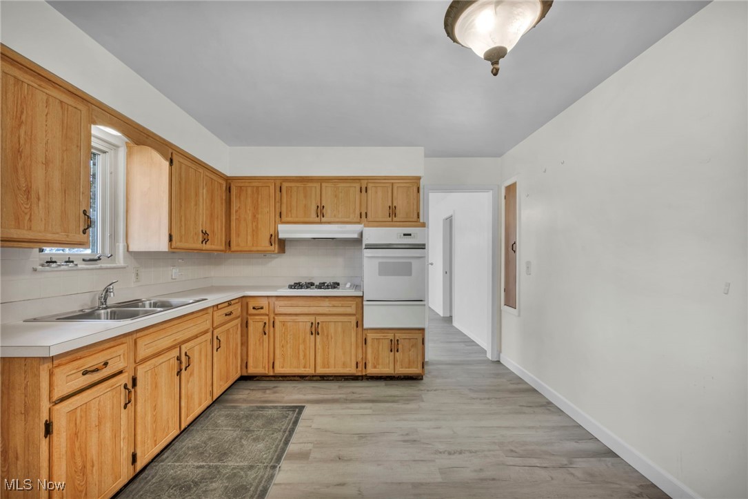 8580 Royal Ridge Drive