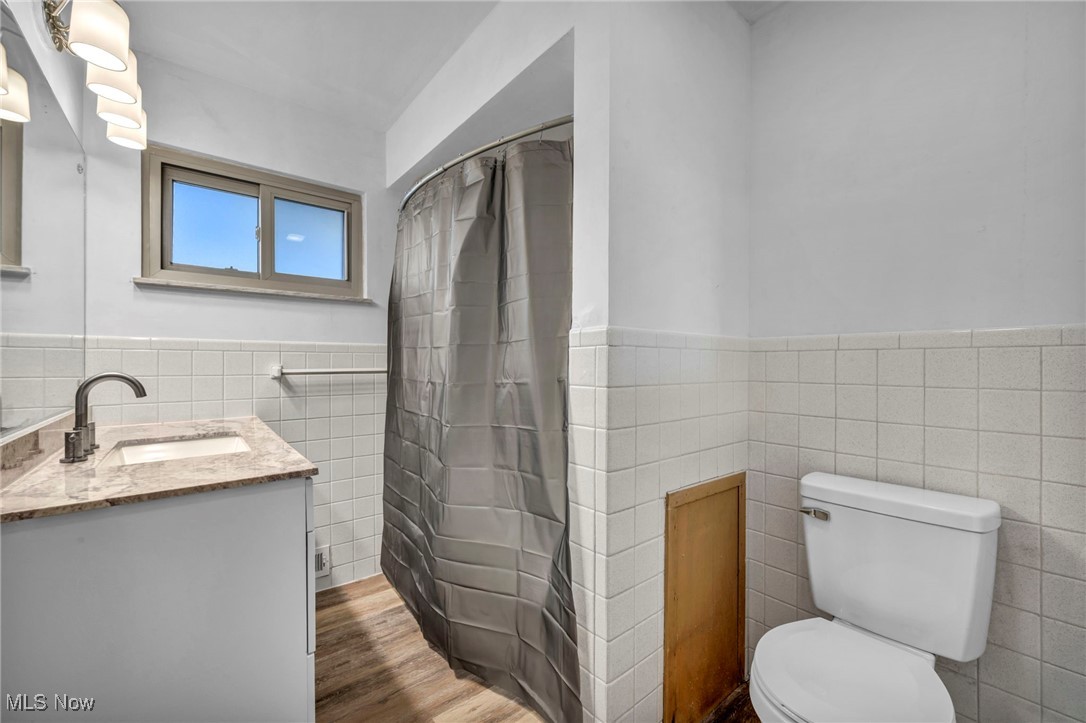 8580 Royal Ridge Drive