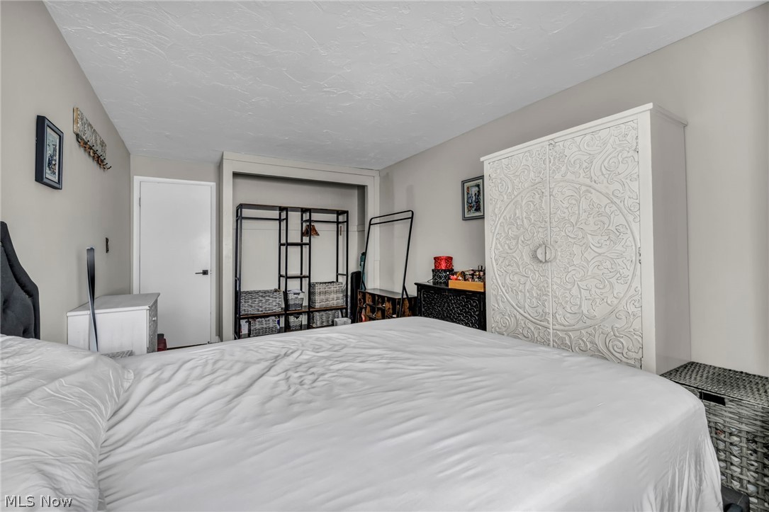 12900 Lake Avenue 1127