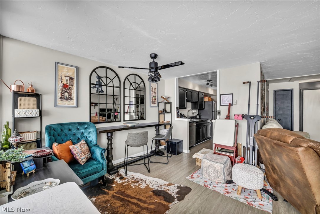 12900 Lake Avenue 1127