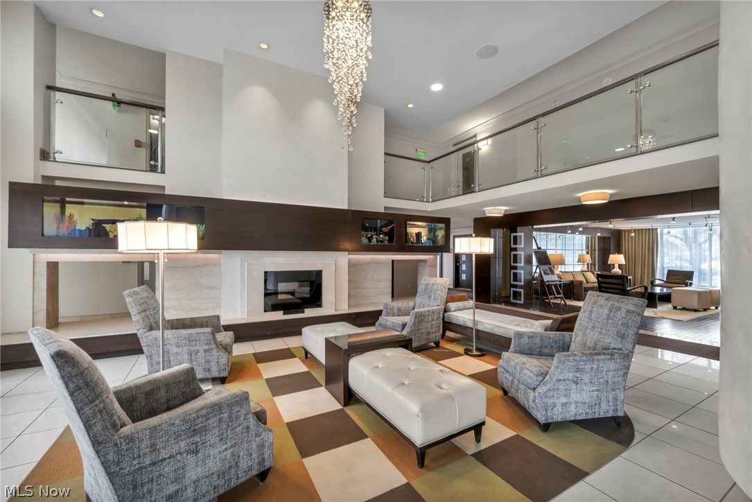 12900 Lake Avenue 1127