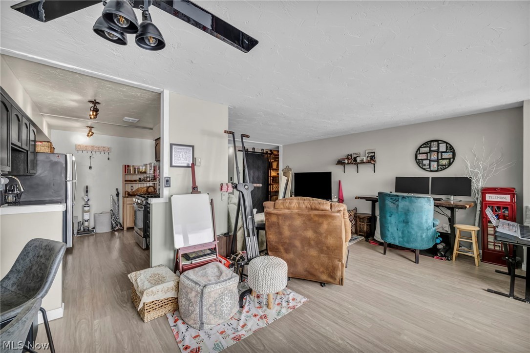 12900 Lake Avenue 1127