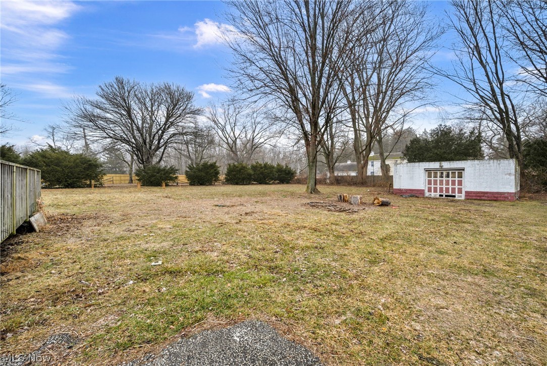2833 Hubbard Road
