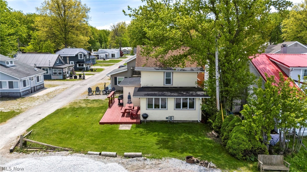 15 Lake Hurst Drive