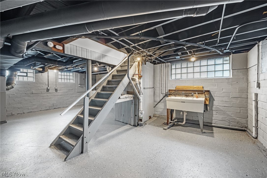 3289 Silsby Road