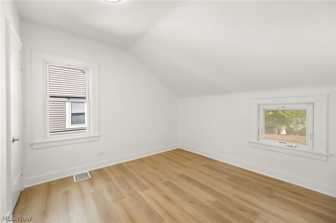 3289 Silsby Road