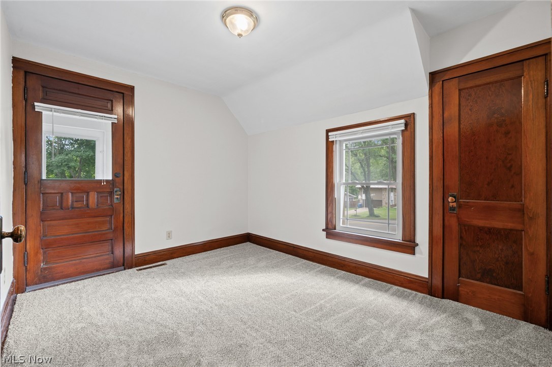 957 Cleveland Avenue