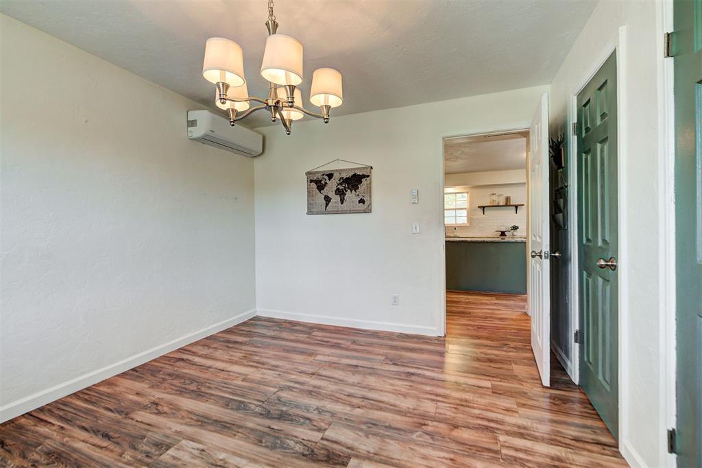 2121 NW 115th Street
