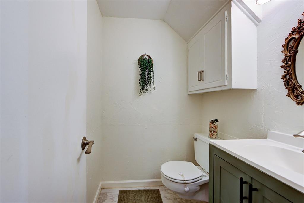 2121 NW 115th Street