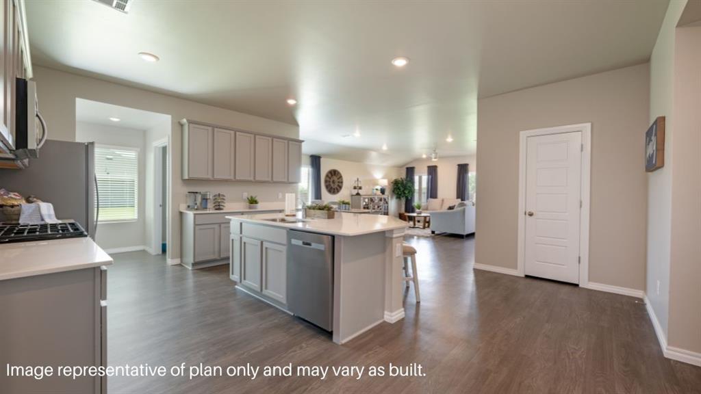 2929 Firefly Drive