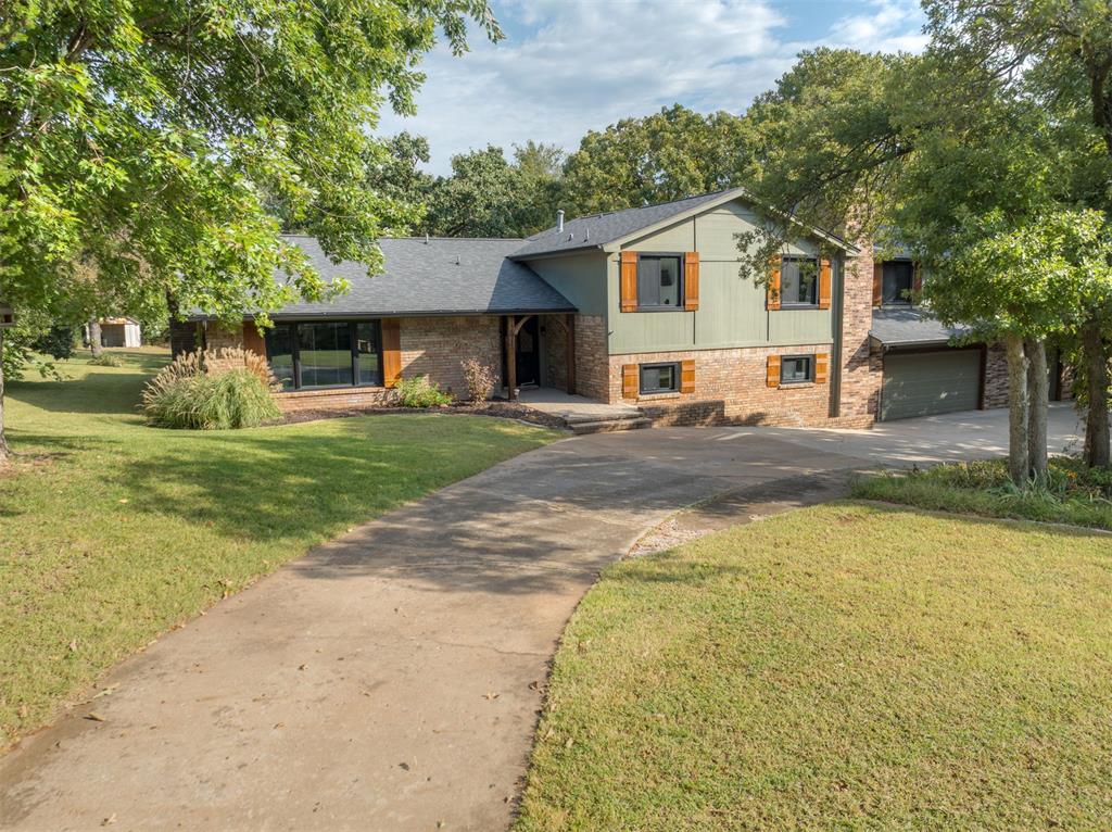 2917 Cedar Oak Drive